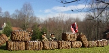 Randomly stacked bales